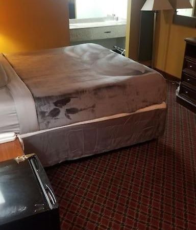 Hotel King Bed Room 236 Booking Stillwater Exterior foto